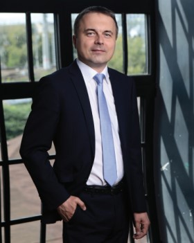 Александр Кравцов